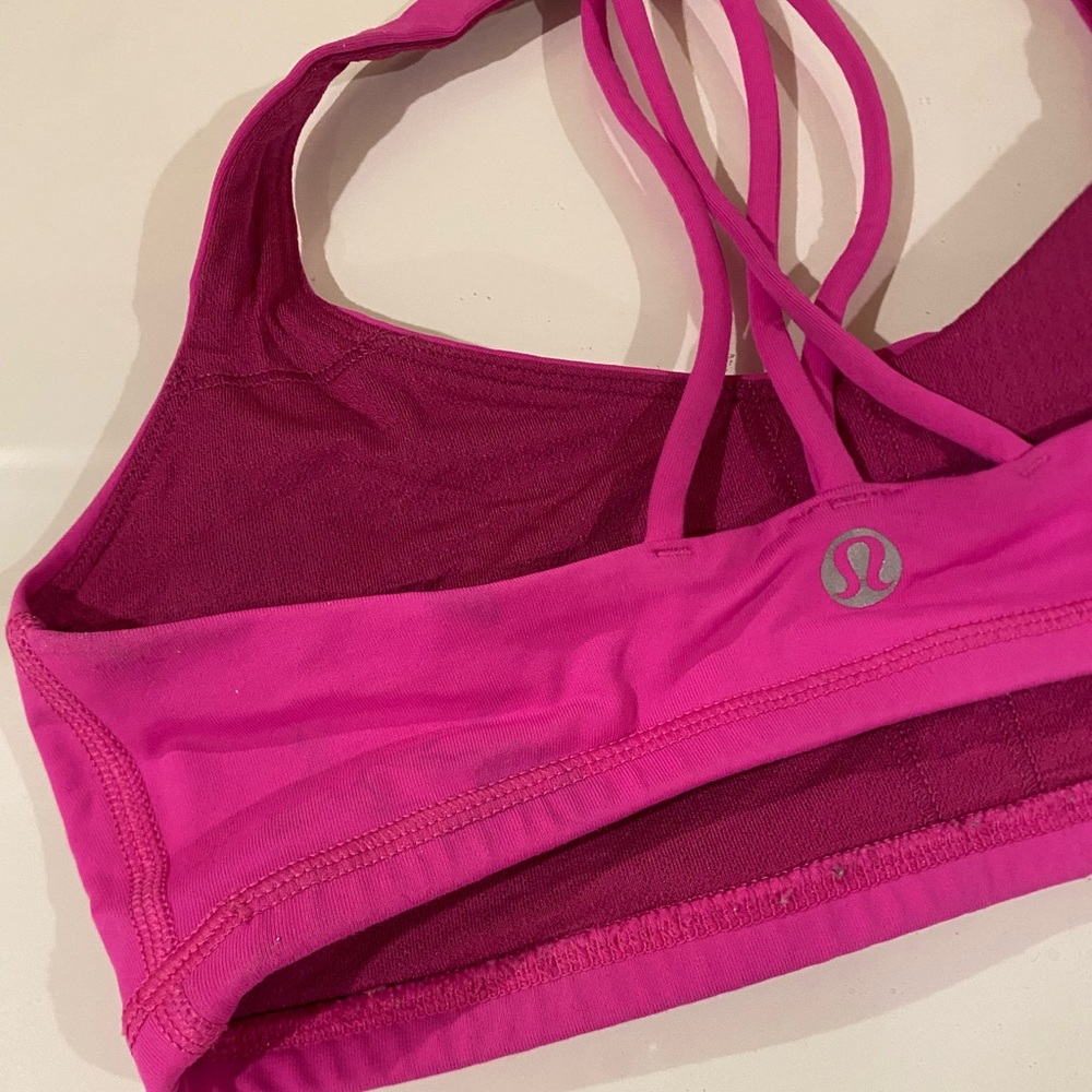 Lululemon sports bra in pink size XS. Not brand new.
